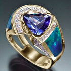 Vintage δαχτυλίδι σε μπλε ωκεανό κρύσταλλο