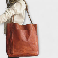 Calista - Elegant and Practical Handbag