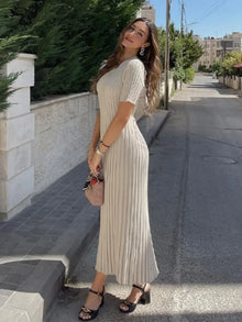Maxi - Πλεκτό Μακρύ Φόρεμα