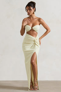Cancun™ | Εcru strapless maxi φόρεμα με κοψίματα και στροφή